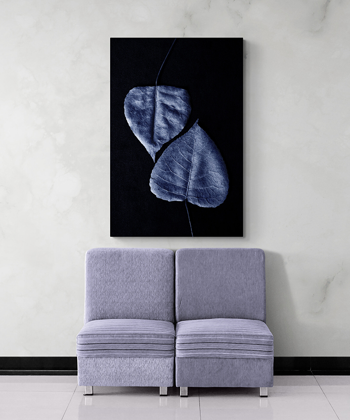 Heart leaves in blue